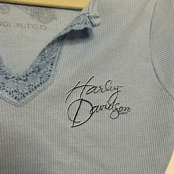 Harley-Davidson Baby Blue Lace Neckline Micro Ribbed Knit Babydoll Graphic Tee M - Picture 7 of 11